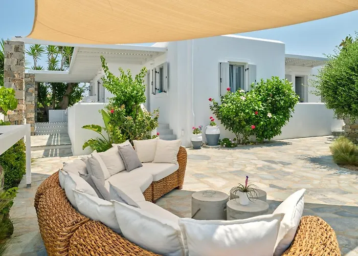 Corina Studios-apartments * Nausa