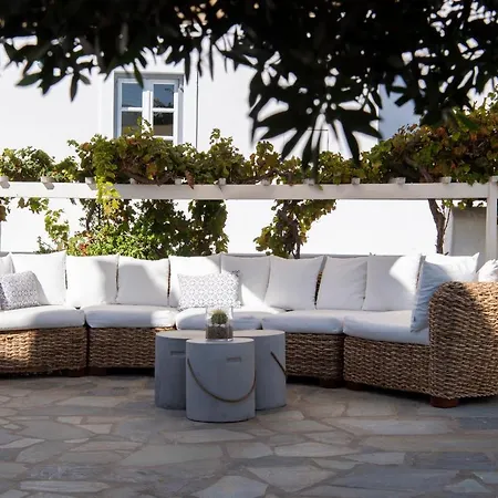 アパート Corina Studios-apartments ナウサ