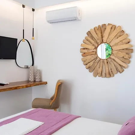 Corina Studios-apartments Apartament Nausa