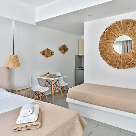 Corina Studios-apartments