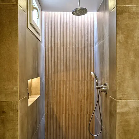 Corina Studios-apartments アパート *